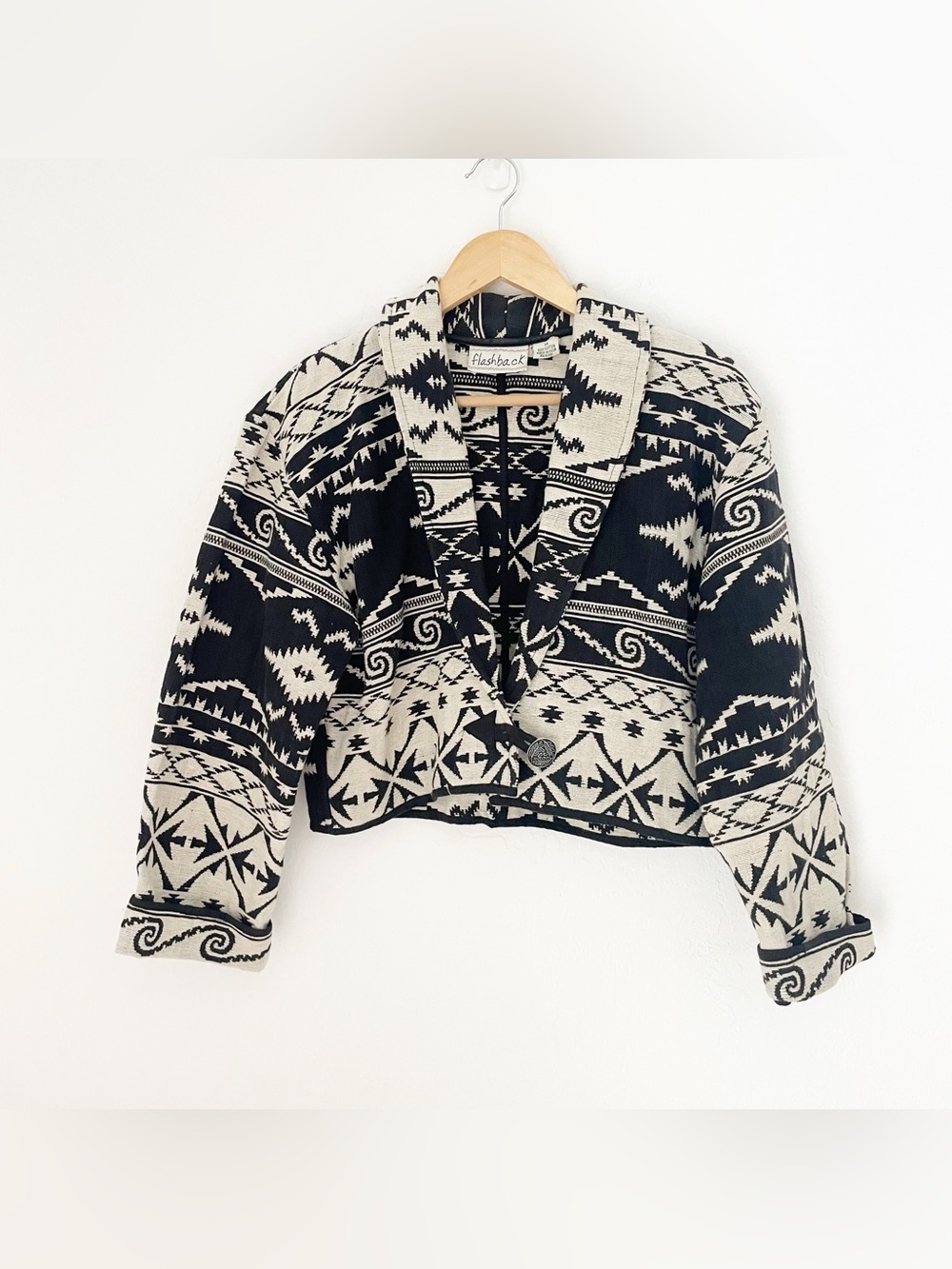 Women’s western Aztec vintage cotton cropped jacket size medium
